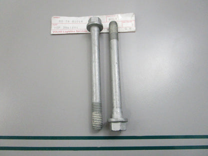 NEW OEM (LOT OF 2) 3861251 Volvo Penta Bolt 0810