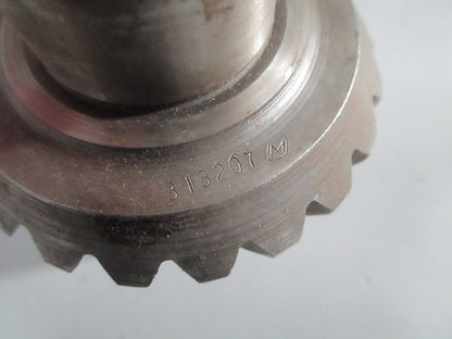 NEW OEM 383115 0383115 OMC Johnson Evinrude Shaft Gear & Bearing 0820