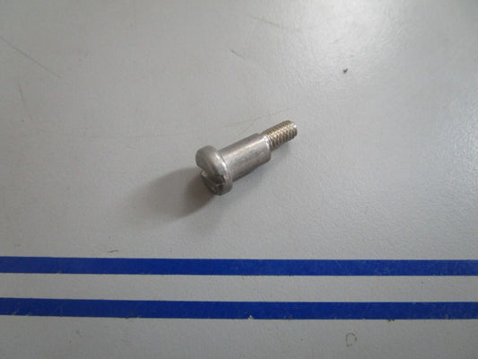 *NEW OEM* 0810 Mercury Quicksilver Throttle Roller Shaft F333316