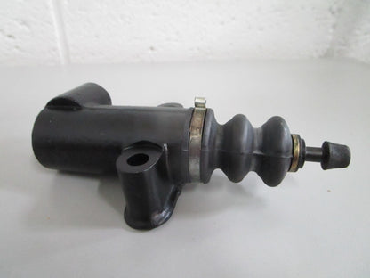 NEW OEM 0002954207 Mercedes-Benz Slave Cylinder 0820