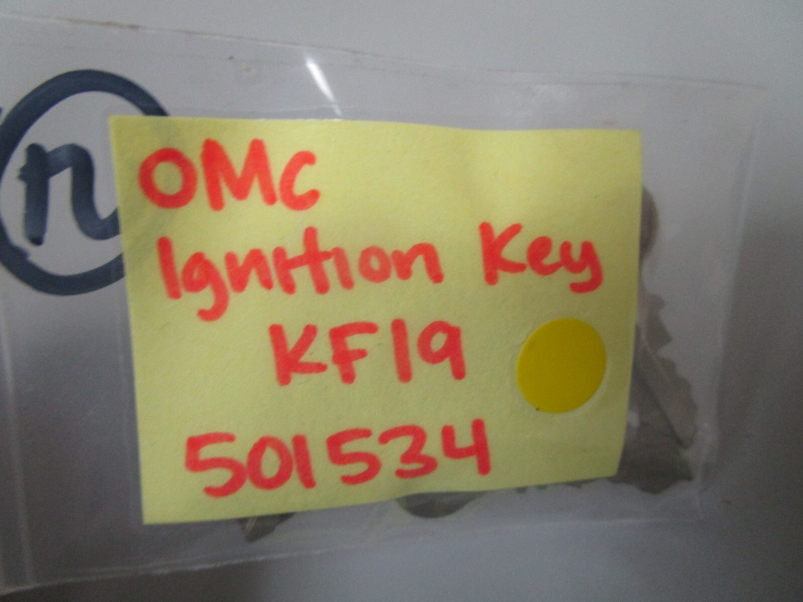 *NEW OEM* 0810 OMC Johnson Evinrude Ignition Key KF19 501534 0501534