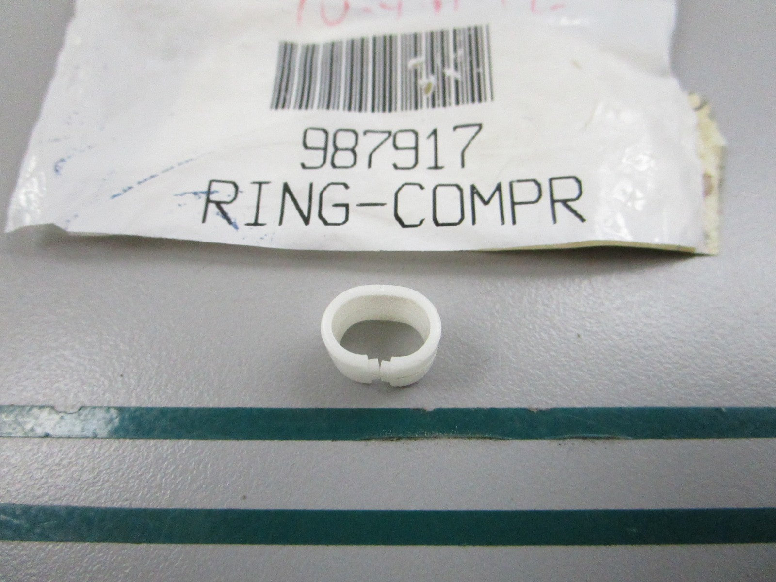 NEW OEM 987917  Whirlpool Compression Ring 0810