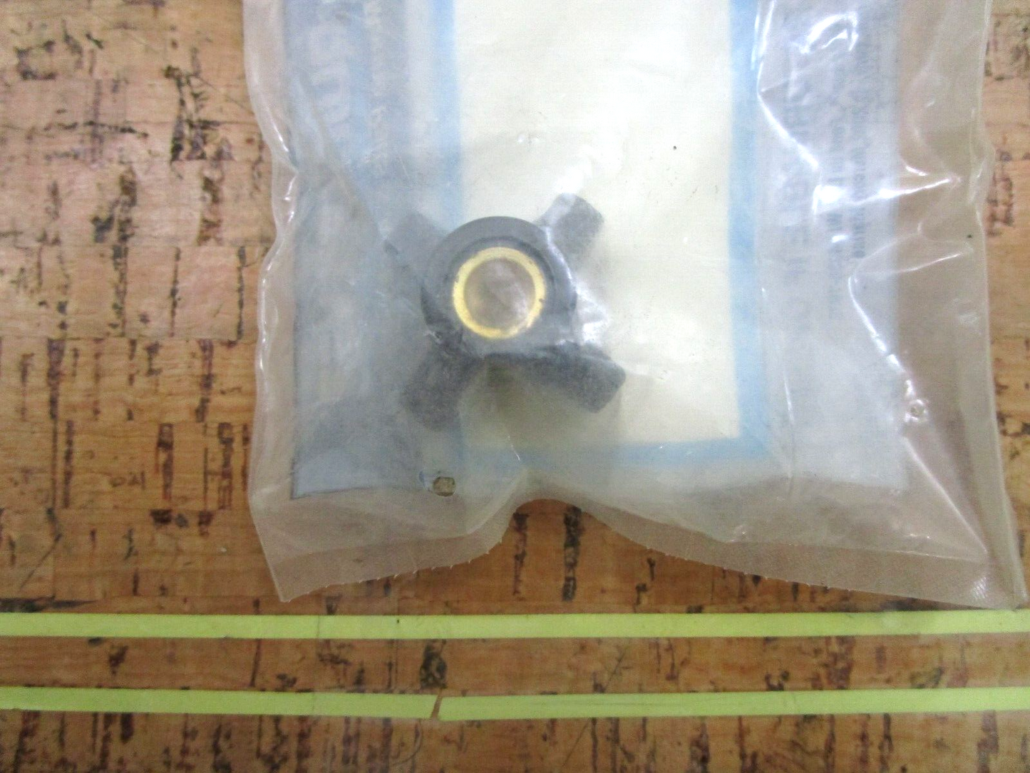 *NEW OEM* 0750 Mercury Quicksilver KNOB 821621