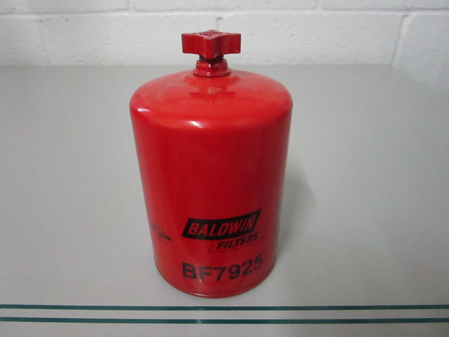 NEW BF7925 Baldwin Fuel Filter 0810