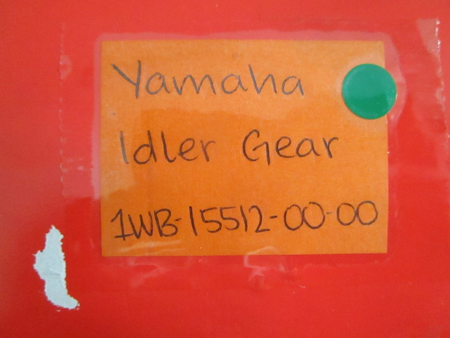 NEW OEM 1WB-15512-00-00 Yamaha Idler Gear 0820