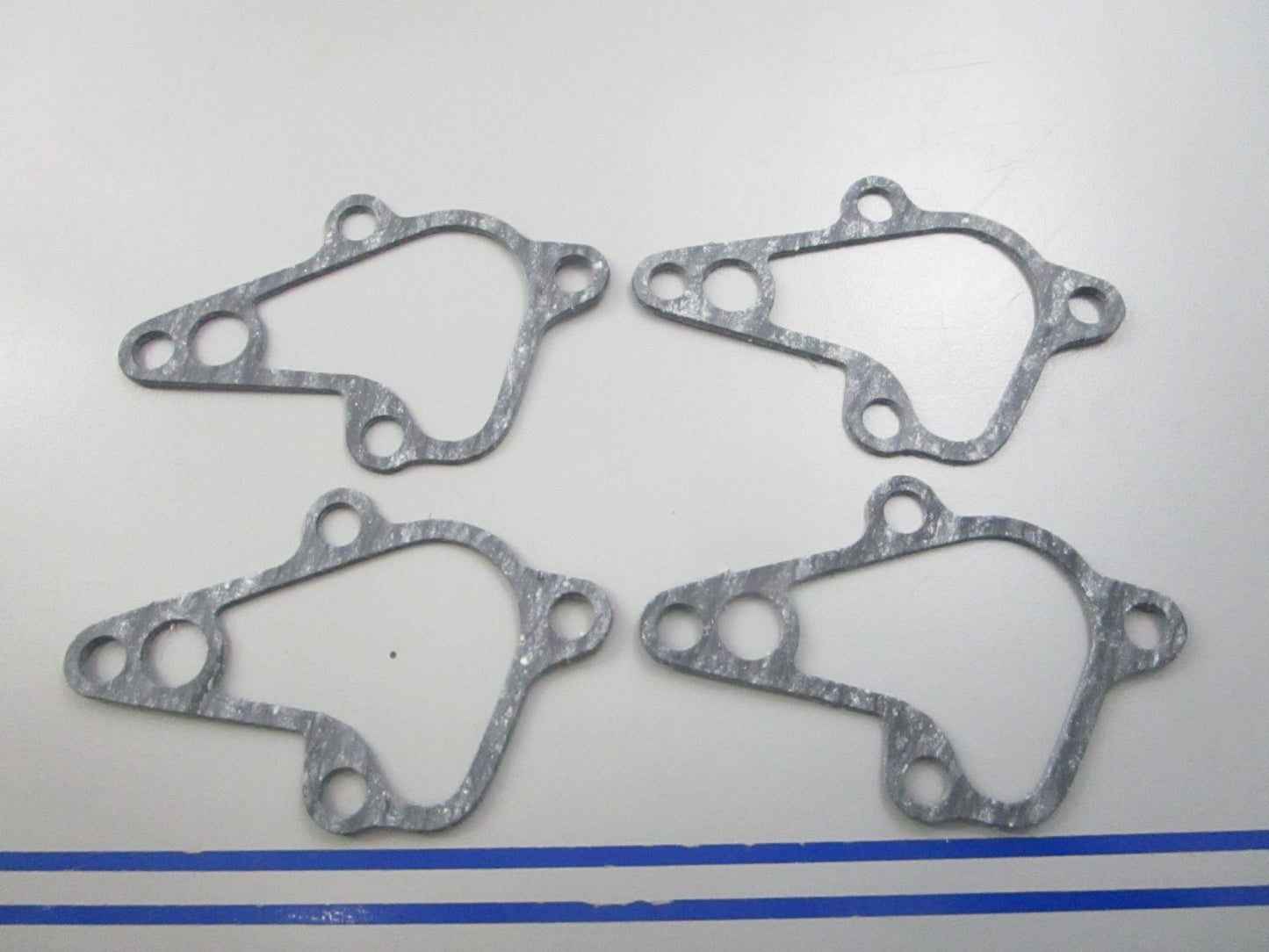 NEW OEM (LOT OF 4)  648-12414-01-00 27-80556M Yamaha Mercury  Gasket 0810