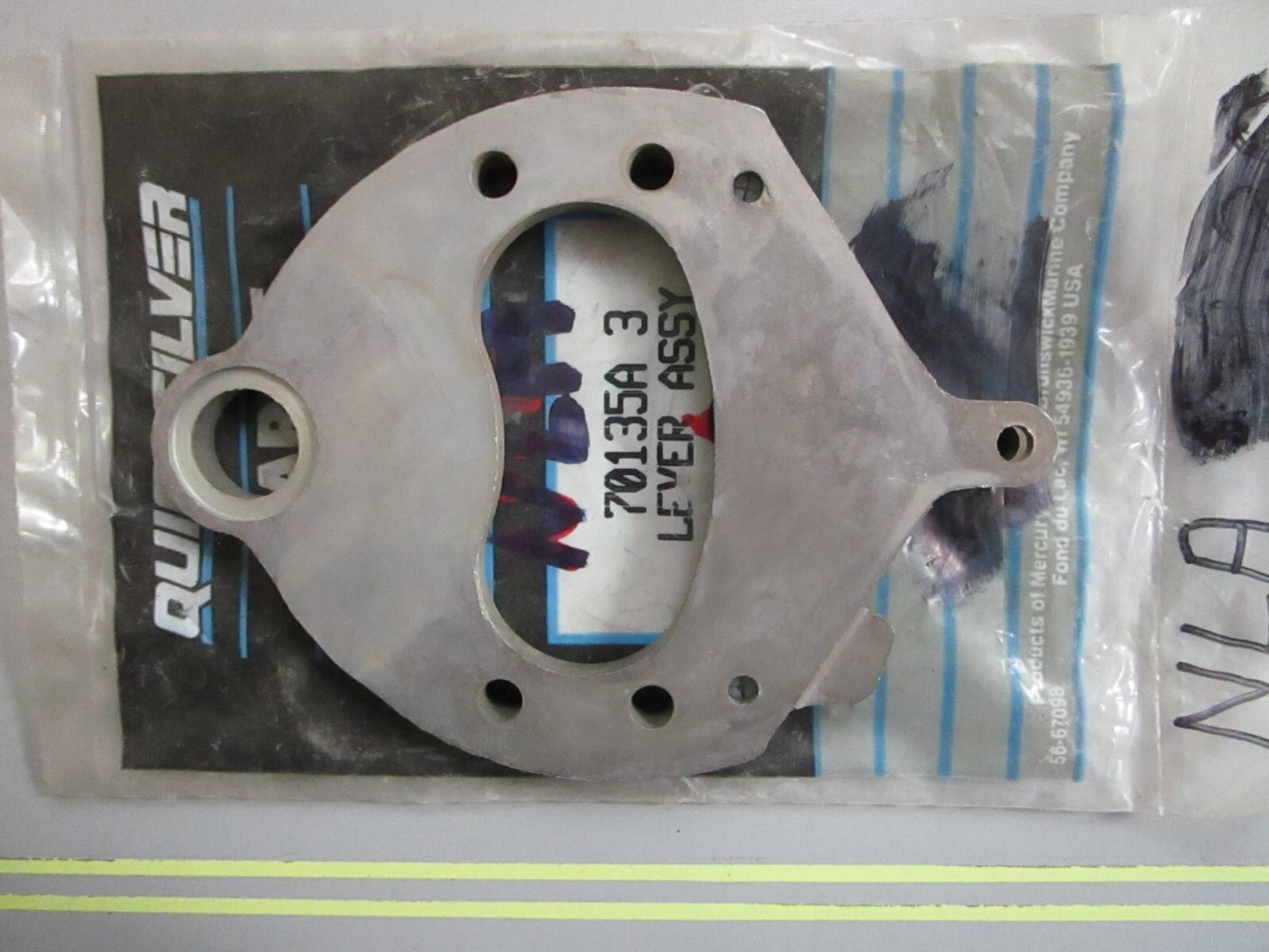*NEW OEM* 0810 Mercury Quicksilver Lever Assembly 70135A3