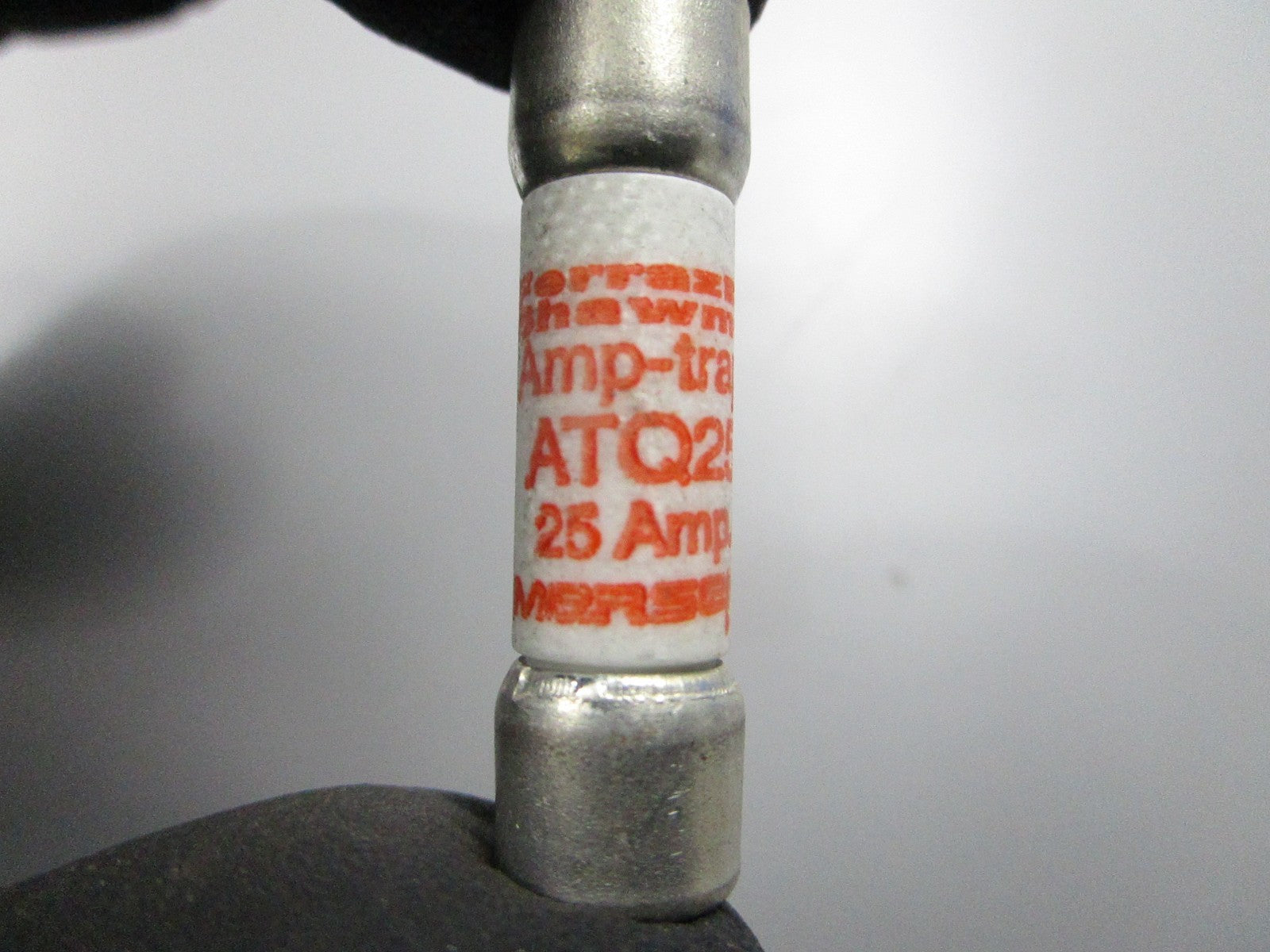 *NEW OEM* 0810 Ferraz Shamwit Time Delay Fuse ATQ25