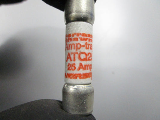*NEW OEM* 0810 Ferraz Shamwit Time Delay Fuse ATQ25