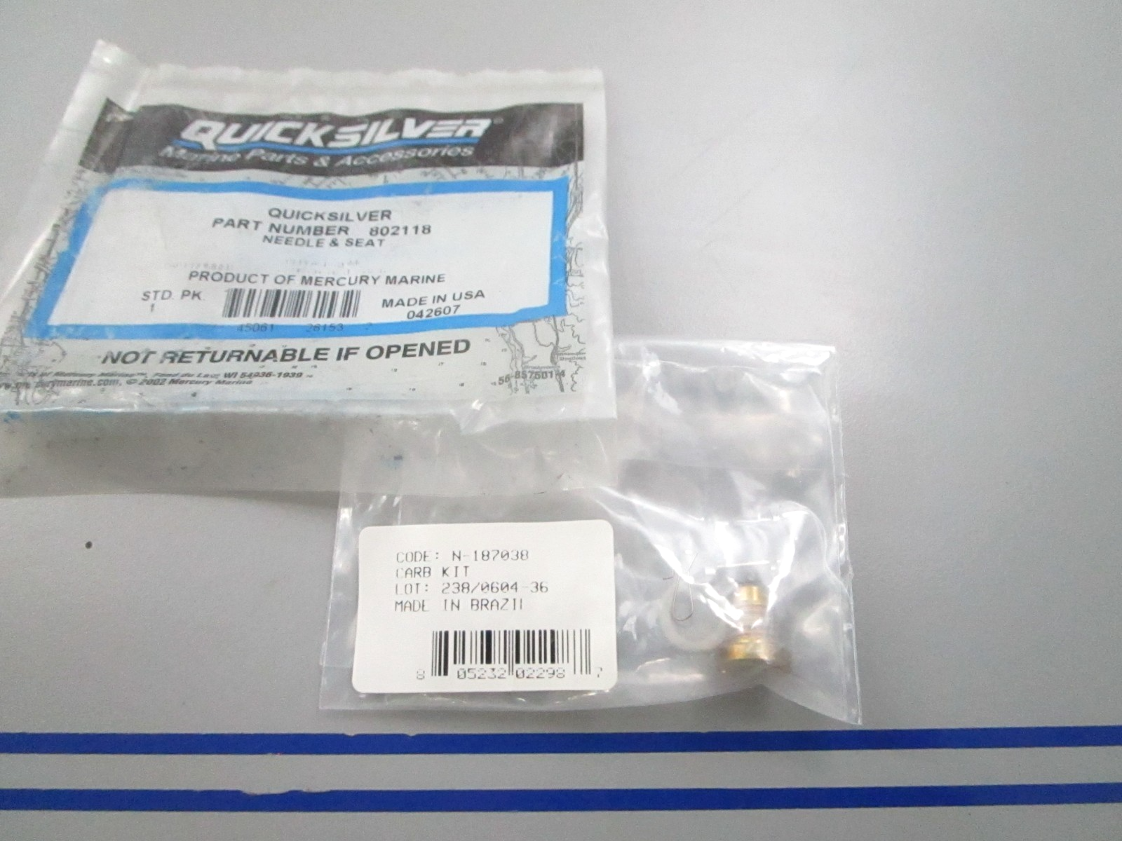 NEW OEM Mercury Quicksilver 802118 Needle & Seat 0810