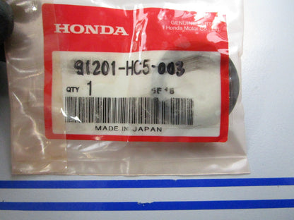 *NEW OEM* 0810 Honda Oil Seal 91201-HC5-003
