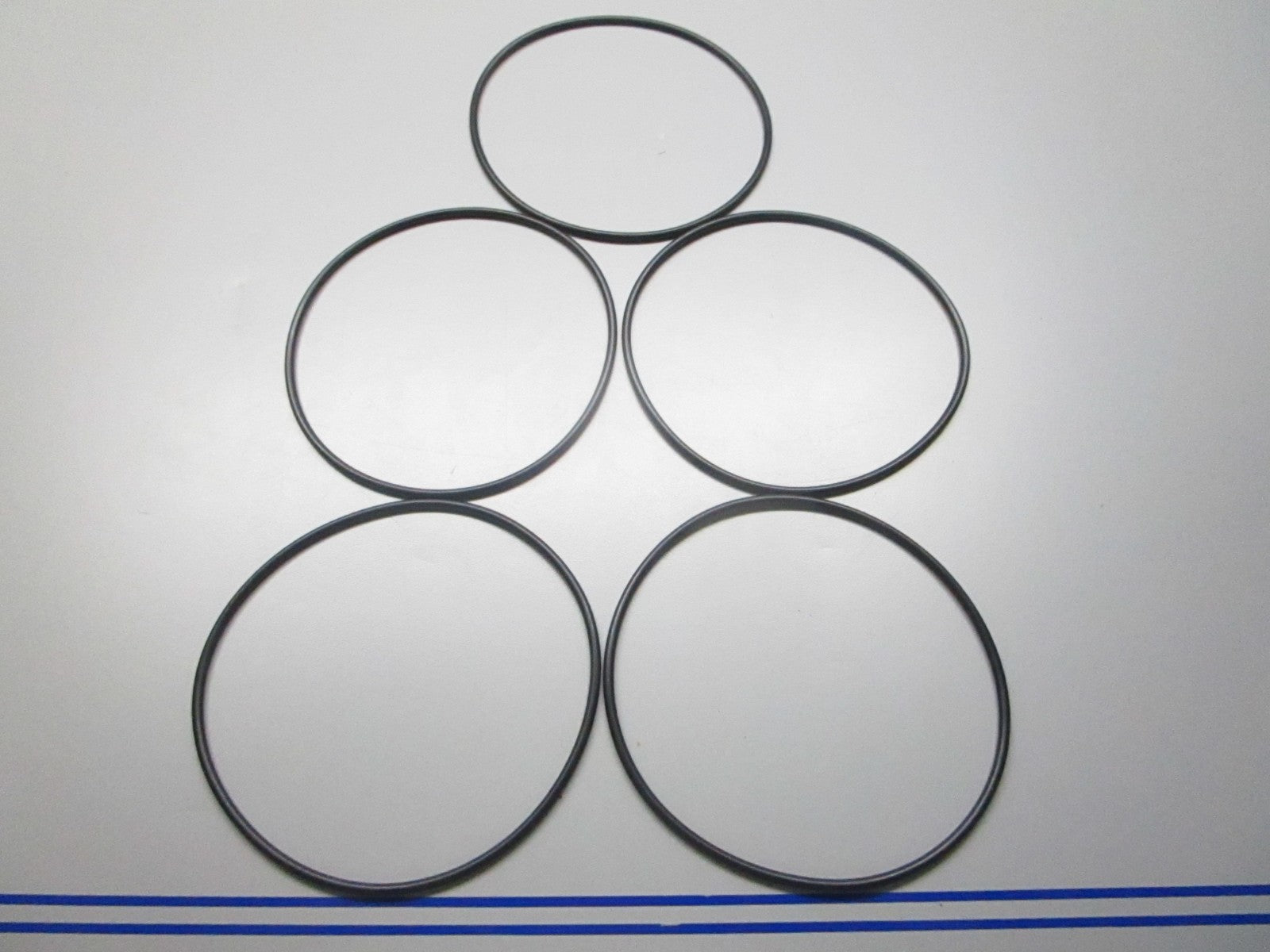 *NEW* (LOT OF 5) 0810 Buna-N Nitrile O-Ring -249