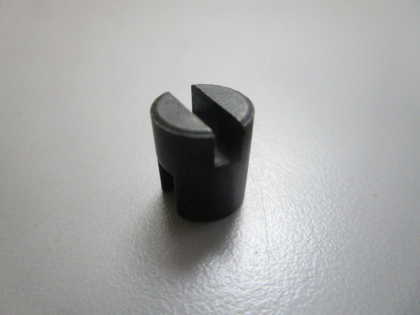 *NEW OEM* 0820 Volvo Penta Connector 3861577