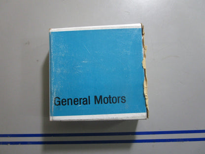 *NEW OEM* 0810 OMC Johnson Evinrude Bearing 0.10 3853218