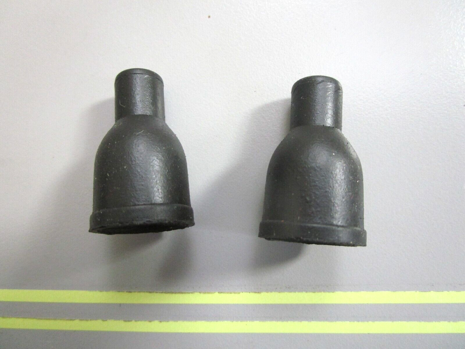 *NEW OEM* (LOT OF 2) 0750 OMC Johnson Evinrude NIPPLE 510332 0510332