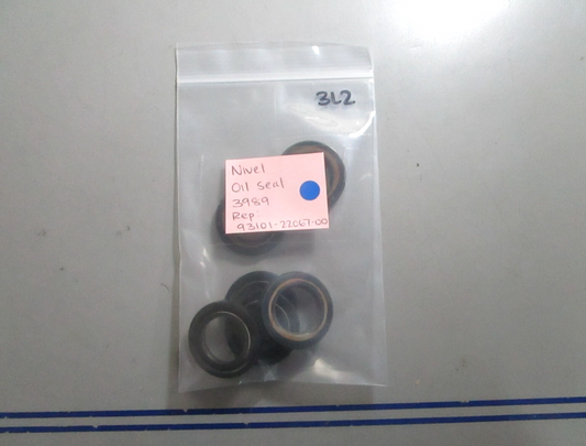 *NEW* (LOT OF 2) 0810 Nivel Oil Seal 3989 Replaces: 93101-22067-00