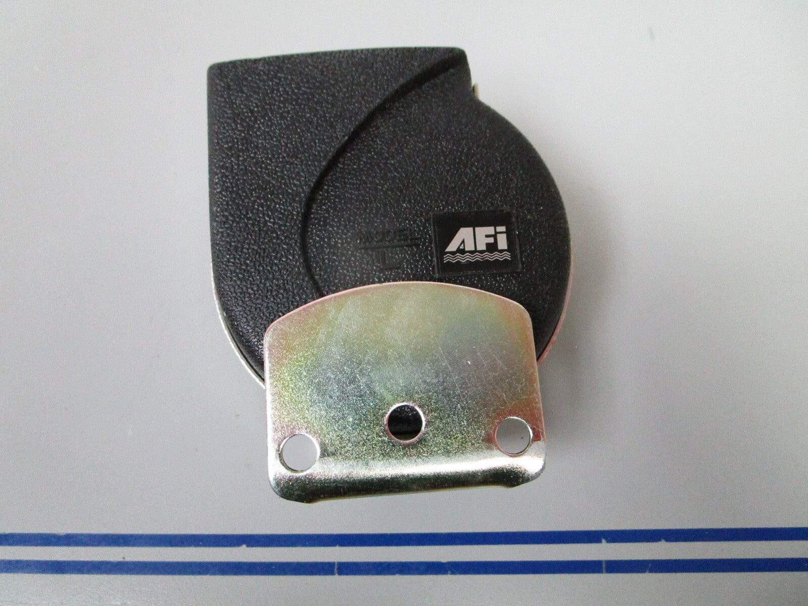 *NEW* 0810 AFI 12V Hidden Horn 11031