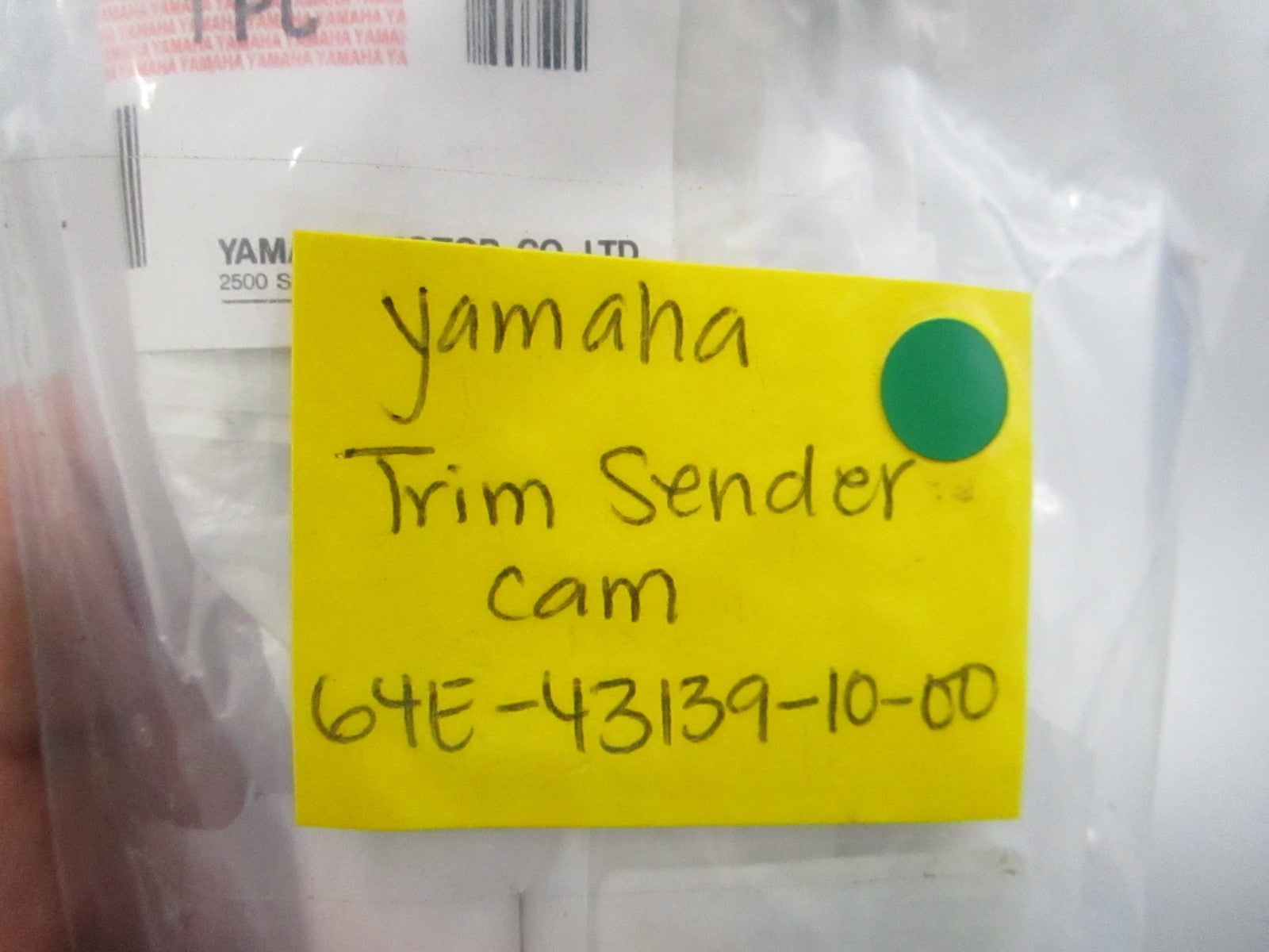 NEW OEM 64E-43139-10-00 Yamaha Trim Sender Cam 0810