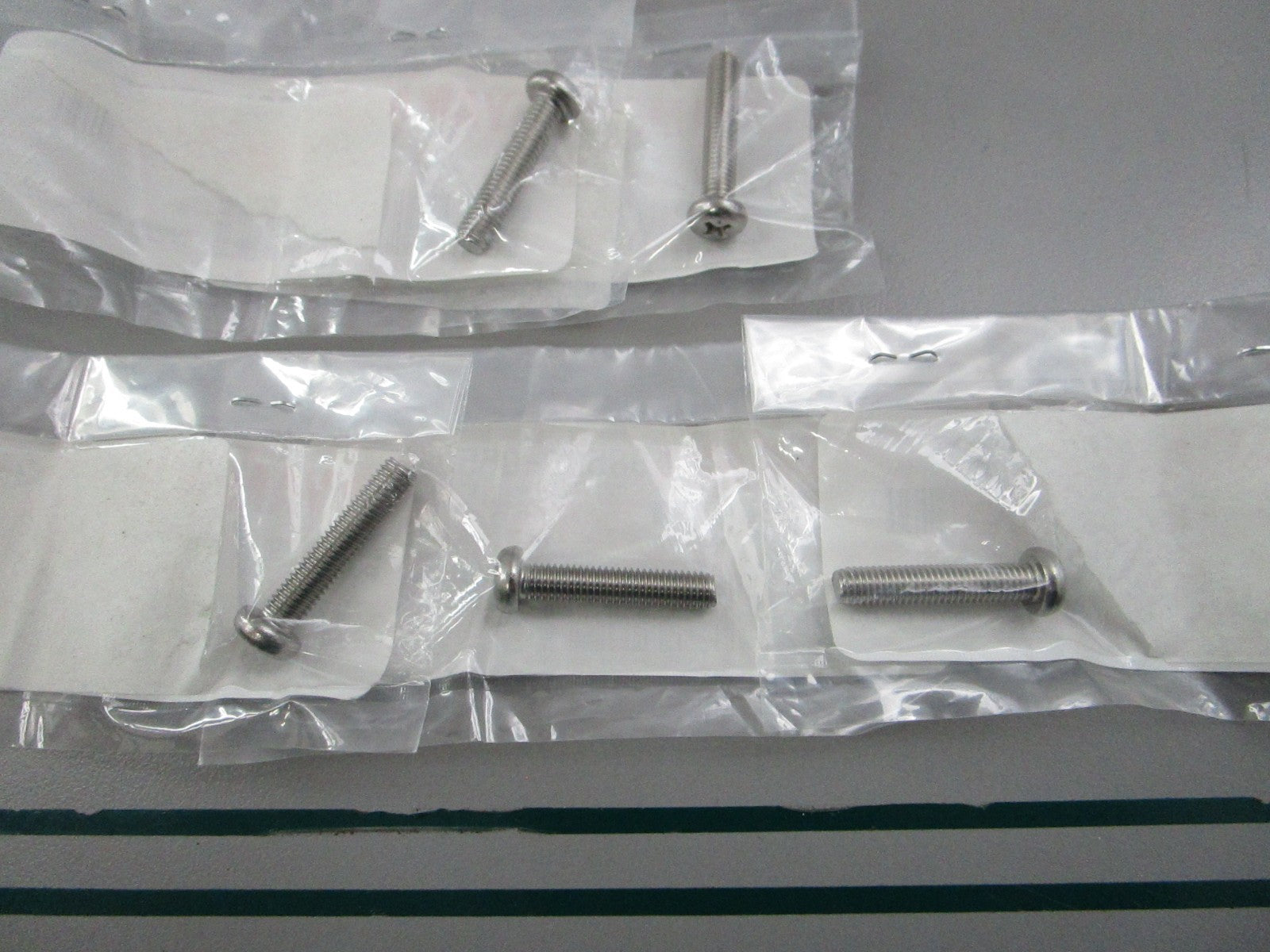NEW OEM (LOT OF 5) 98580-05525-00 Yamaha Panhead Screw 0810