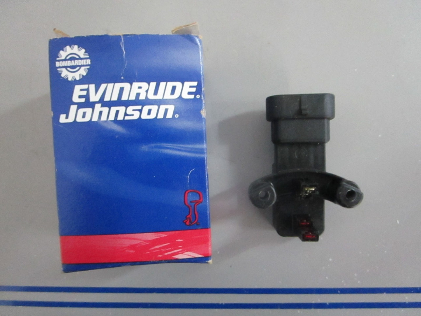 *NEW OEM* 0820 OMC Johnson Evinrude Sensor Ay 586343 0586343