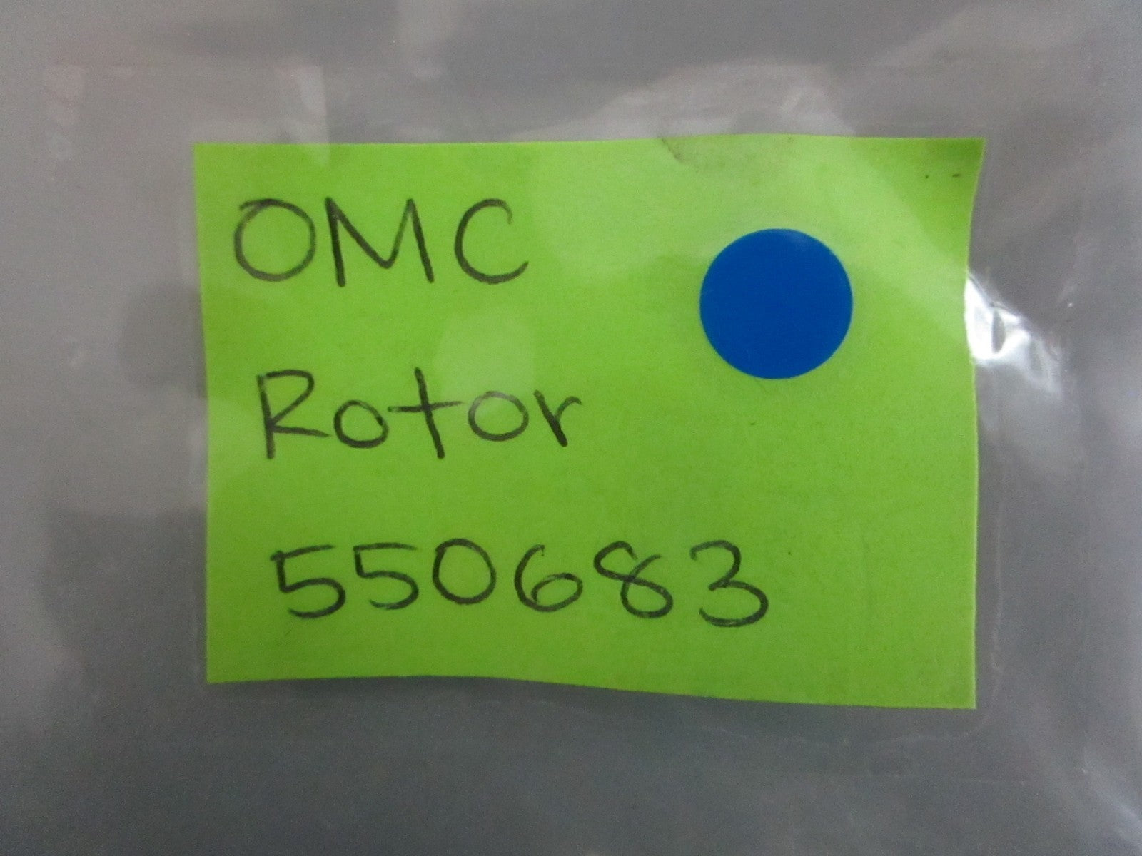 NEW OEM 550683 0550683 OMC Johnson Evinrude Rotor 0820
