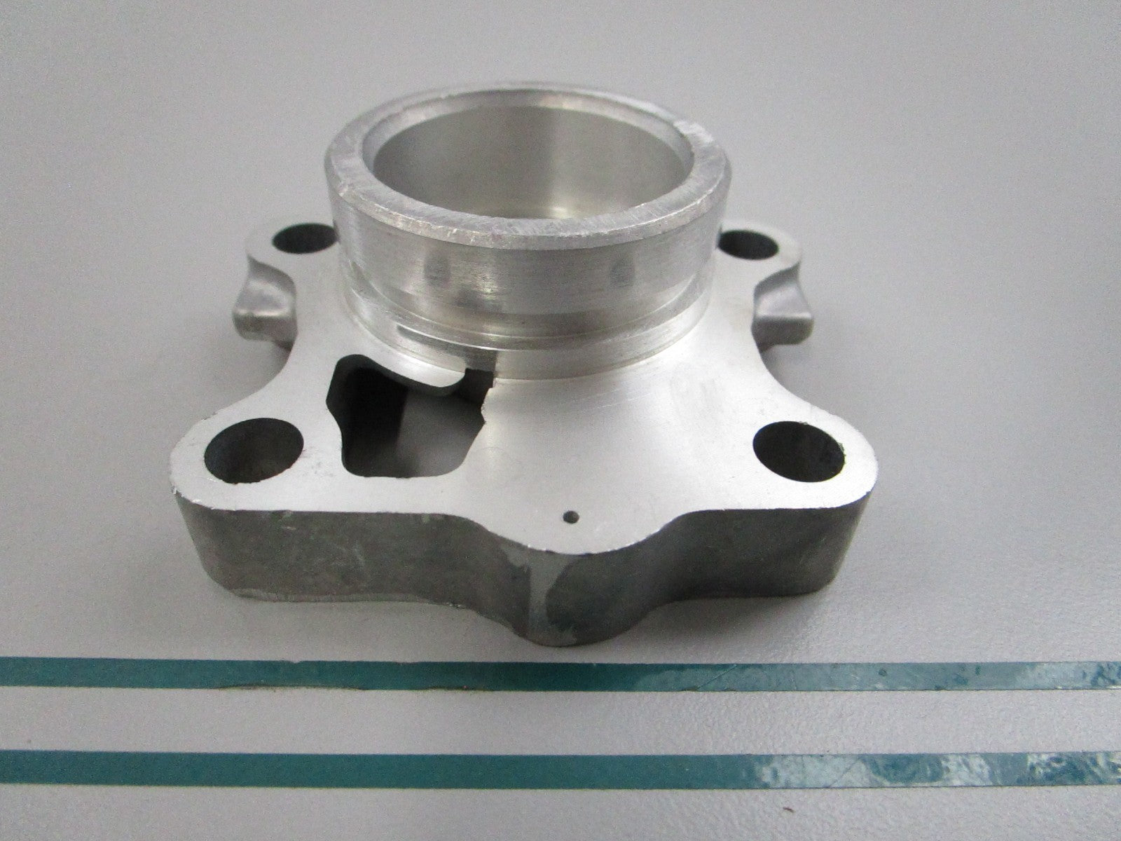 NEW OEM 663-44341-00-94 Yamaha Water Pump Housing 0810