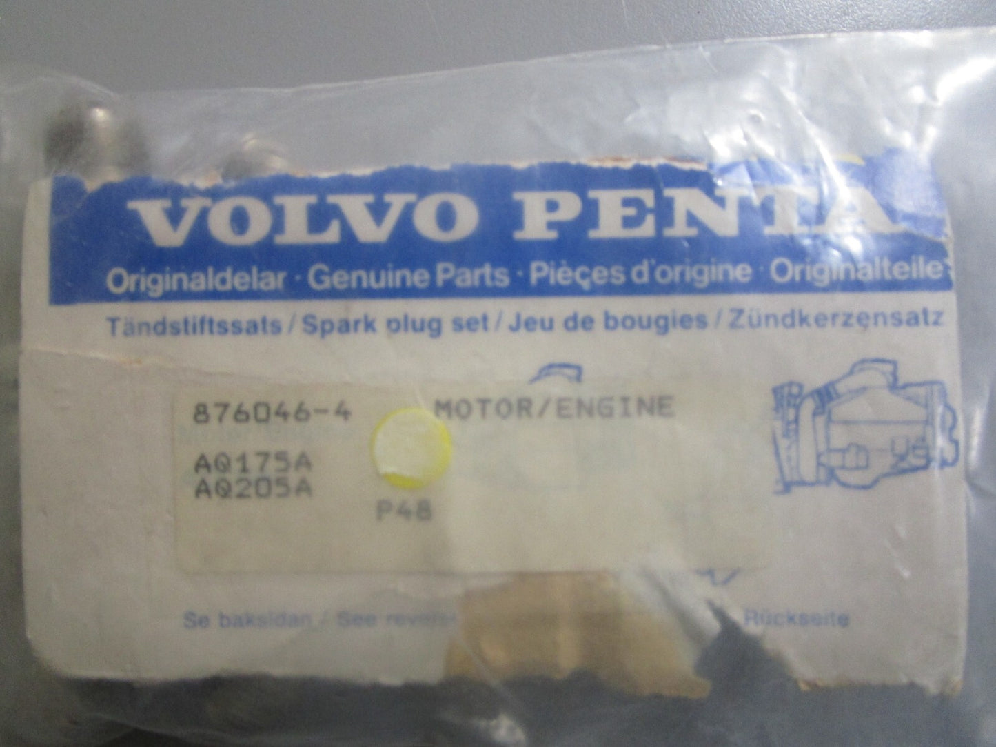 *NEW OEM* (LOT OF 6) 0810 Volvo Penta Spark Plug Set 876046-4 876046