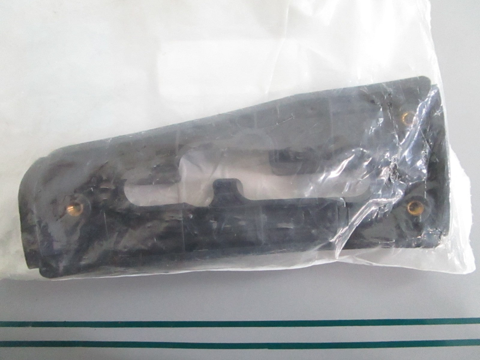 NEW OEM 0402-685 Arctic Cat Auto Shift Plate 0820