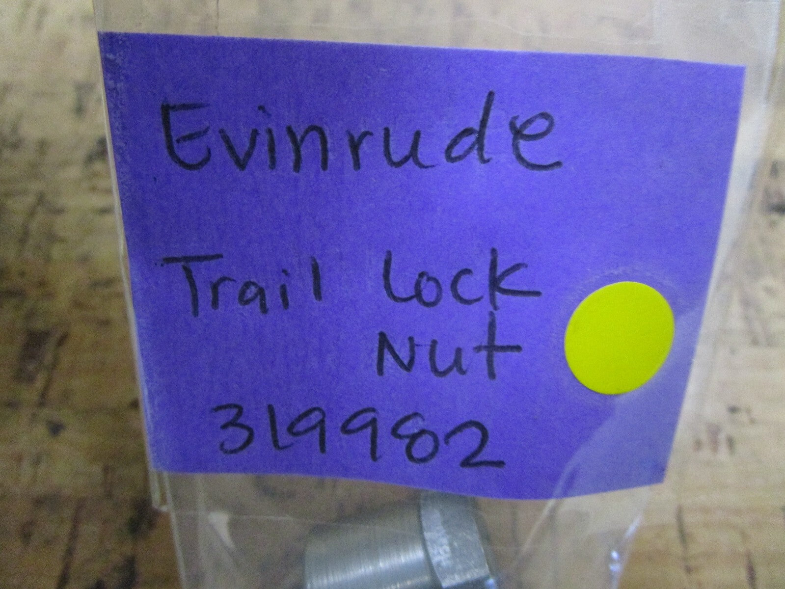 *NEW OEM* 0750 OMC Johnson Evinrude TRAIL LOCK NUT 319982 0319982