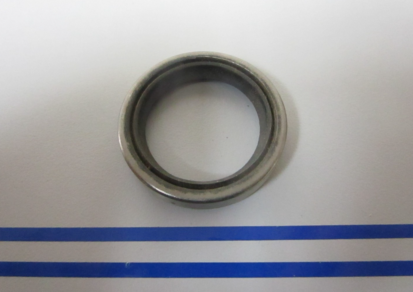 NEW OEM 308500 0308500 OMC Johnson Evinrude Seal 0720