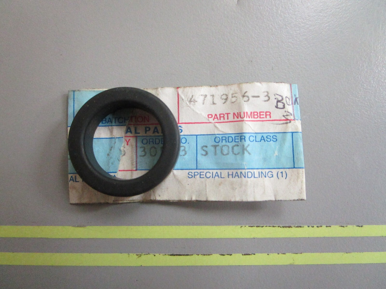 *NEW OEM* 0810 Volvo Penta Sealing Ring 471956