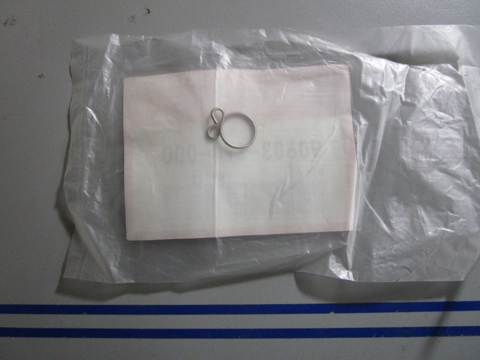 *NEW OEM* 0810 Honda Tube Clip 90603-ZV4-000