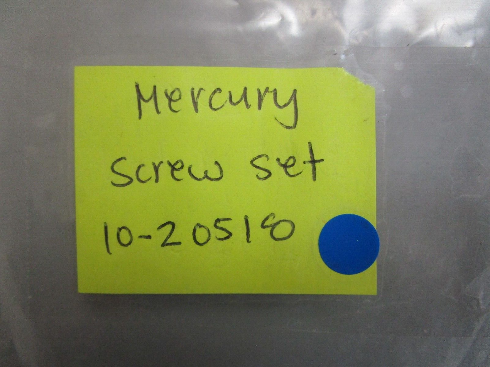 *NEW OEM* (LOT OF 24) 0770 Mercury Quicksilver Screw Set 10-20518