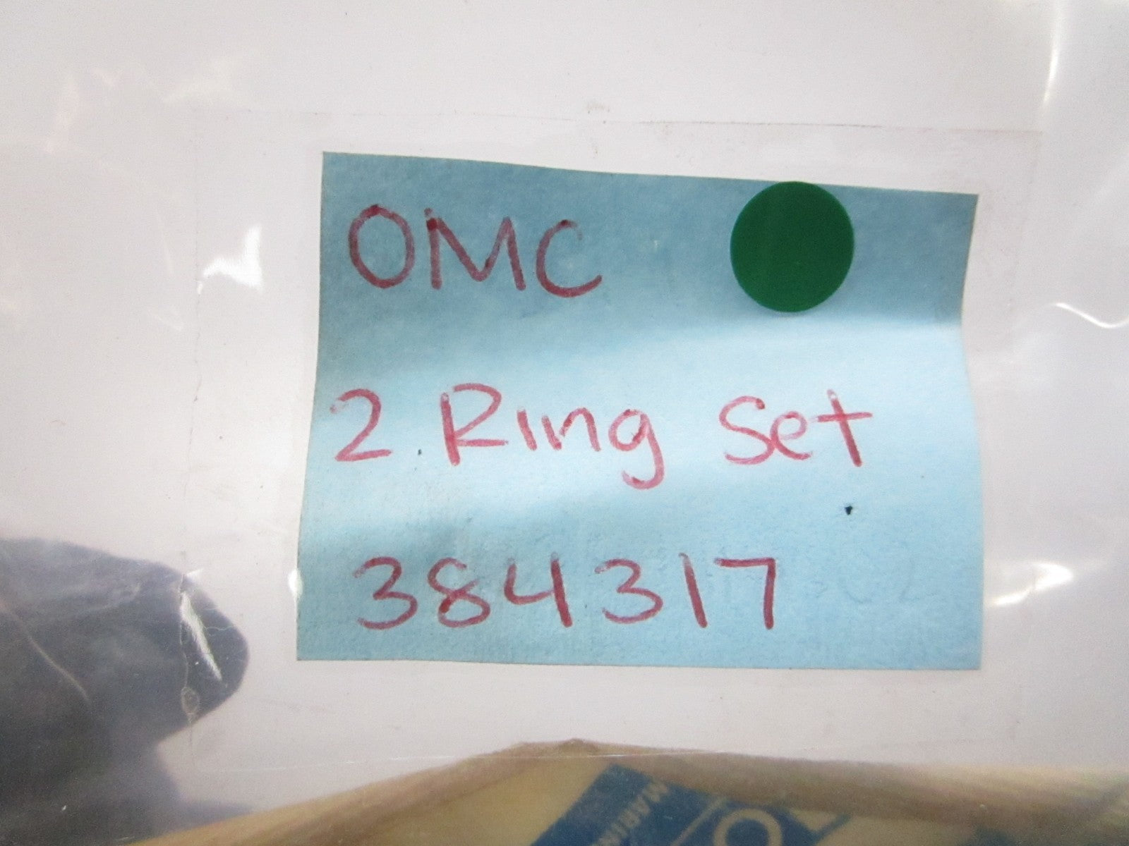 NEW OEM 384317 0384317 OMC Johnson Evinrude 2 Ring Set 0810