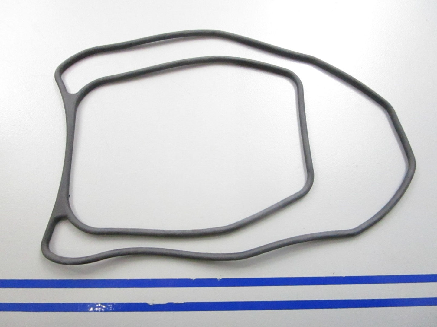 *NEW OEM* 0810 OMC Johnson Evinrude Shift Actuator Cover Seal 355835 0355835