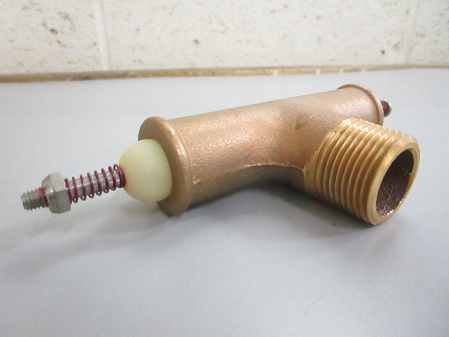 *NEW OEM* 0820 Mercury Quicksilver Valve Assy 22-98477A2