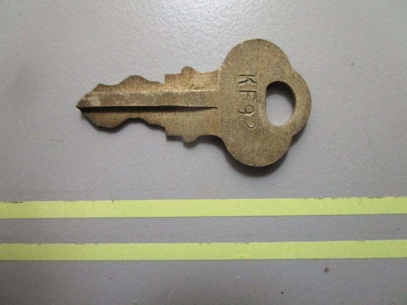 *NEW OEM* 0770 OMC Johnson Evinrude Ignition Key KF92 501607 0501607