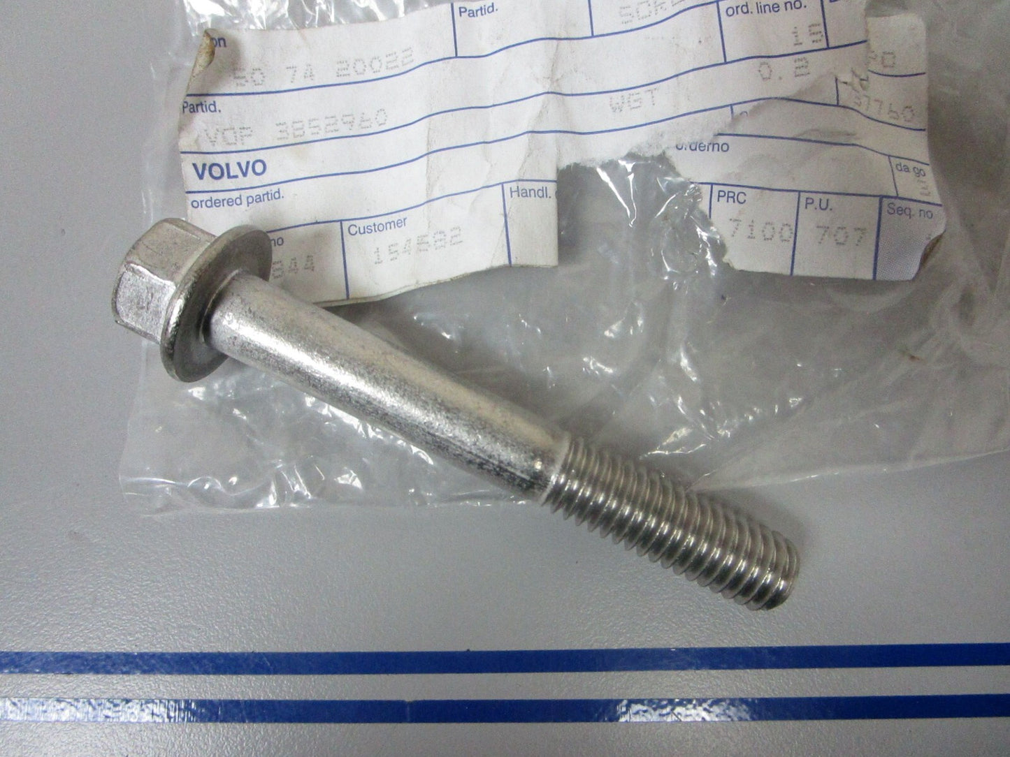 *NEW OEM* 0770 Volvo Penta Screw 3852960