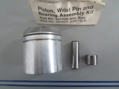 *NEW OEM* 0820 OMC Johnson Evinrude .030 Piston, Wrist Pin and Bearing Ay 391527