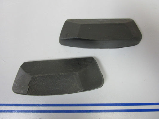 *NEW OEM* (LOT OF 2) 0810 OMC Johnson Evinrude Bumper 908513 0908513