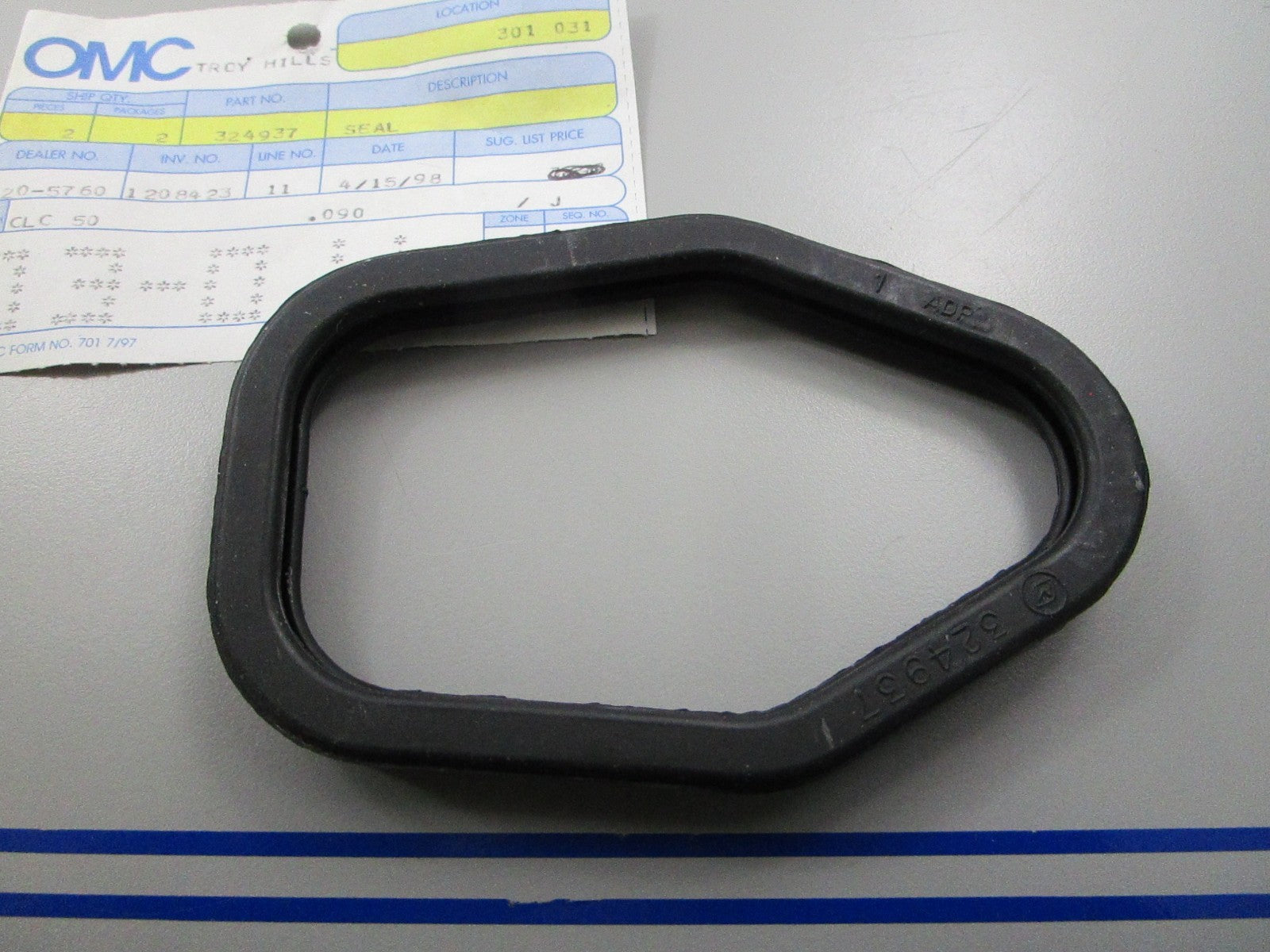 *NEW OEM* 0810 OMC Johnson Evinrude Seal 324937 0324937