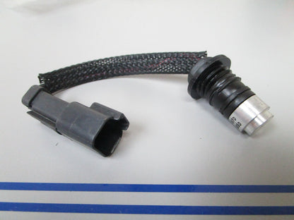 NEW OEM 514870 0514870 OMC Johnson Evinrude Temp Sensor 0720