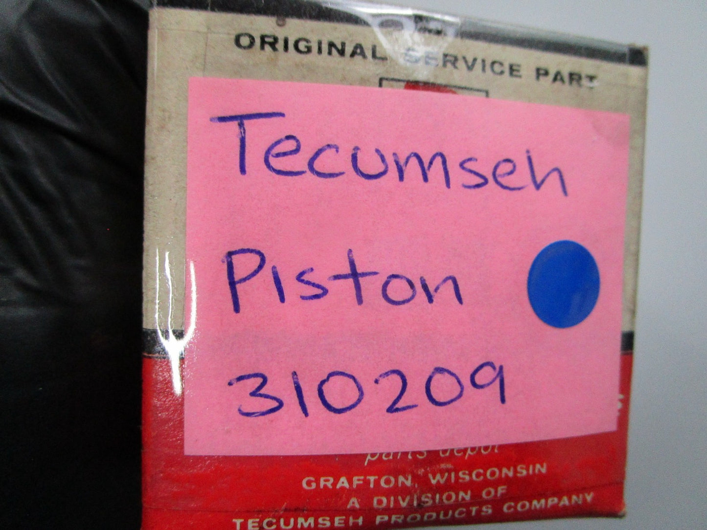 NEW OEM 310209 Tecumseh Piston 0810