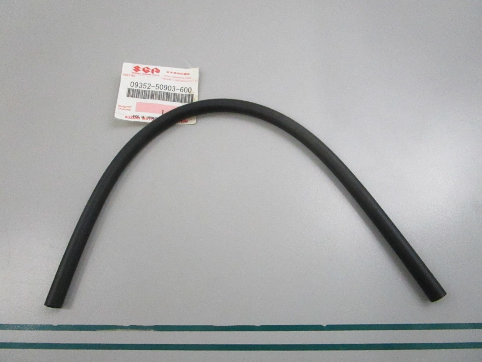 NEW OEM 09352-50903-600 Suzuki Fuel Tank Hose 0810