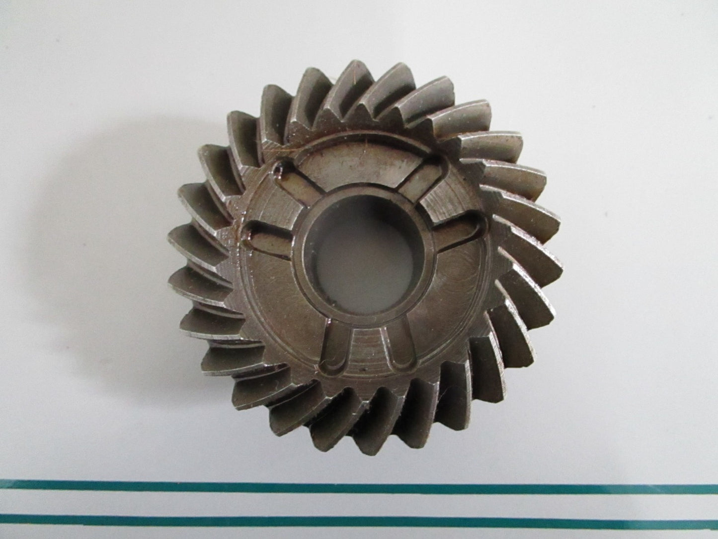 NEW OEM 317838 0317838 OMC Johnson Evinrude 26T Gear 0820