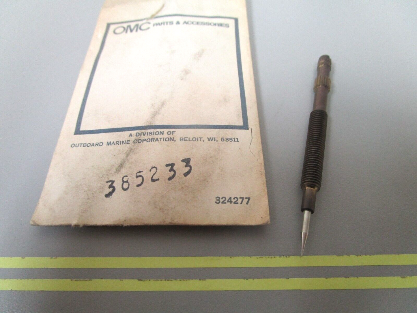 *NEW OEM* 0750 OMC Johnson Evinrude NEEDLE 385233 0385233