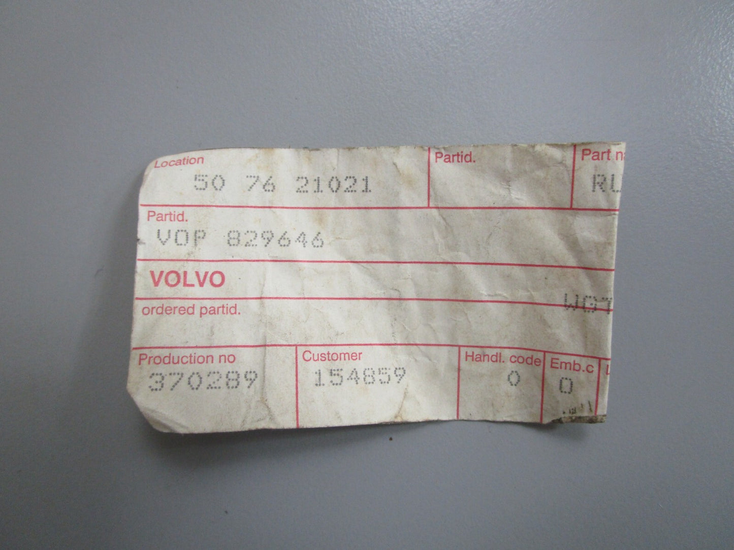 *NEW OEM* 0820 Volvo Penta Rubber Cushion 829646