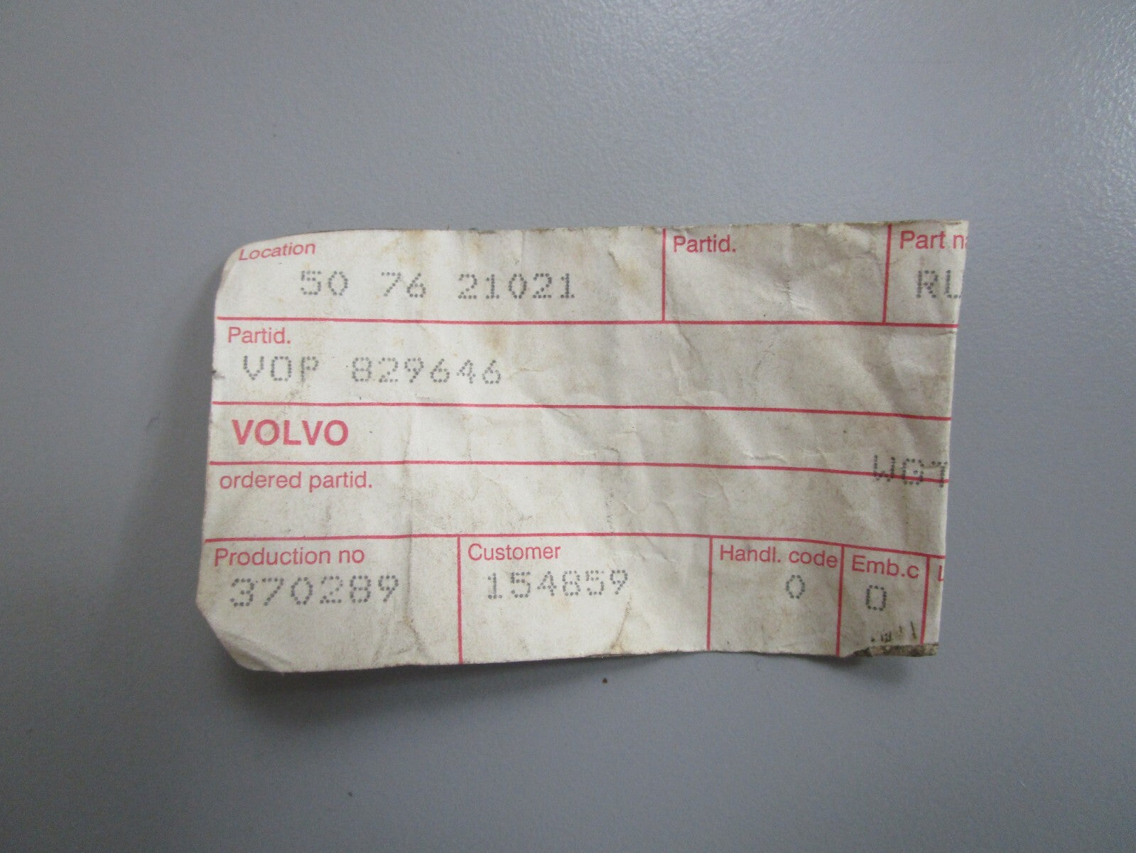 *NEW OEM* 0820 Volvo Penta Rubber Cushion 829646