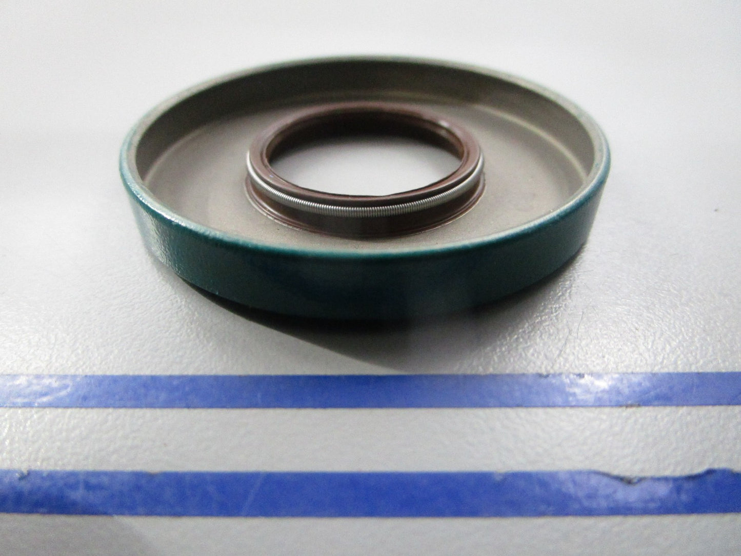 NEW OEM 26-826210 Mercury Quicksilver Seal 0810