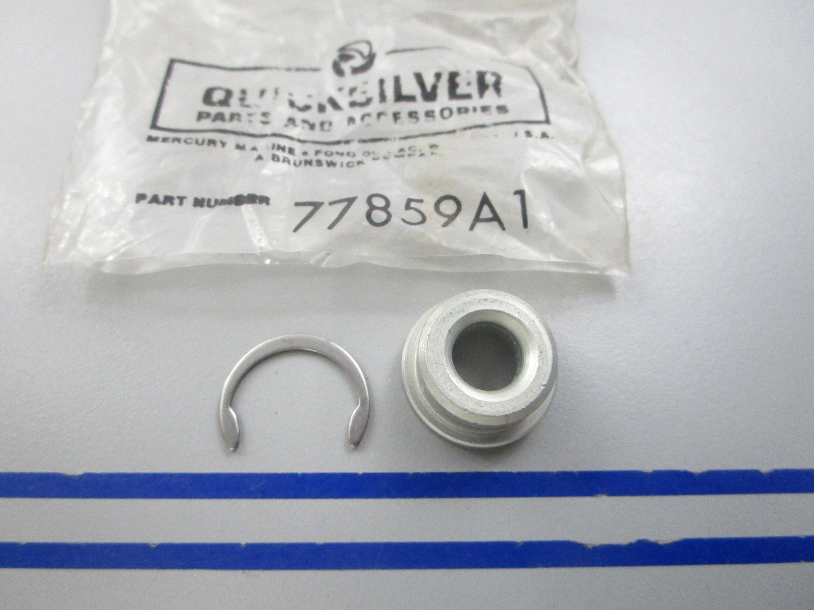 NEW OEM 77859A1 Mercury Quicksilver Guide Assembly 0810